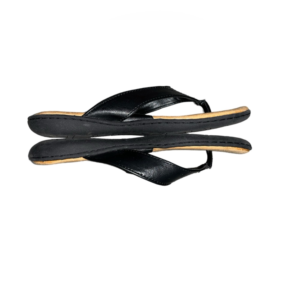 b.o.c. Aimee Flip Flop Sandal in Black- Like New - Picture 4 of 6